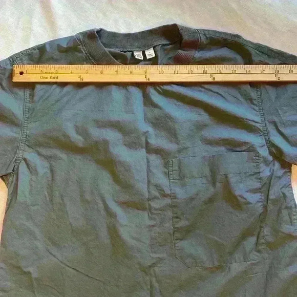 Uniqlo Women’s Unisex Utility T Shirt size Small Oversized Front Pocket Green - Picture 11 of 13
